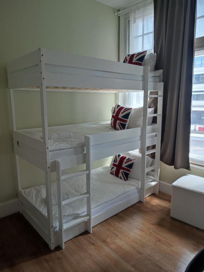 Room At 264 Londres Exterior foto